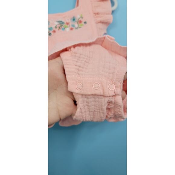 Girls Baby Essentials 9 Months Gauzy Light Pink Floral Romper - Picture 7 of 9